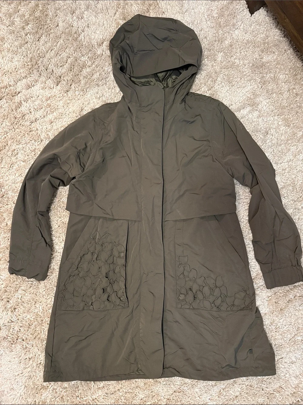 Women’s Lululemon Olive Hooded Lightweight Coat